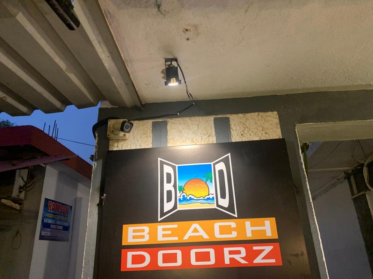 Beach Doorz  Hotel Baga Zewnętrze zdjęcie